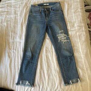 Levi's Distressed Ankle Jeans in Blue